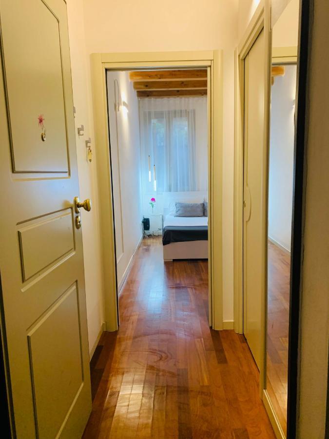 Cozy Apartment Center Бергамо Екстериор снимка