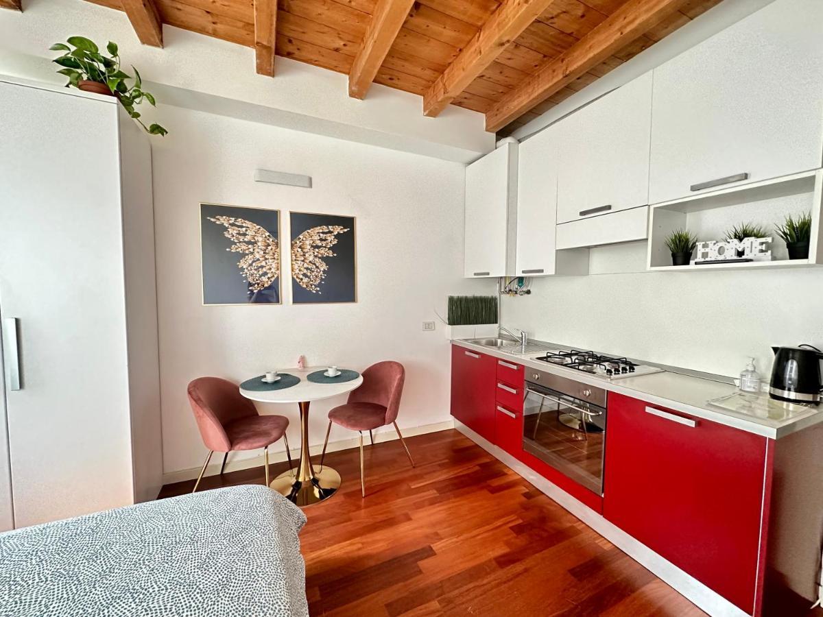 Cozy Apartment Center Бергамо Екстериор снимка
