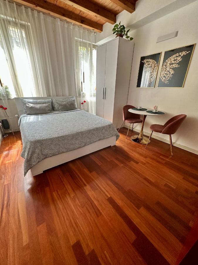 Cozy Apartment Center Бергамо Екстериор снимка