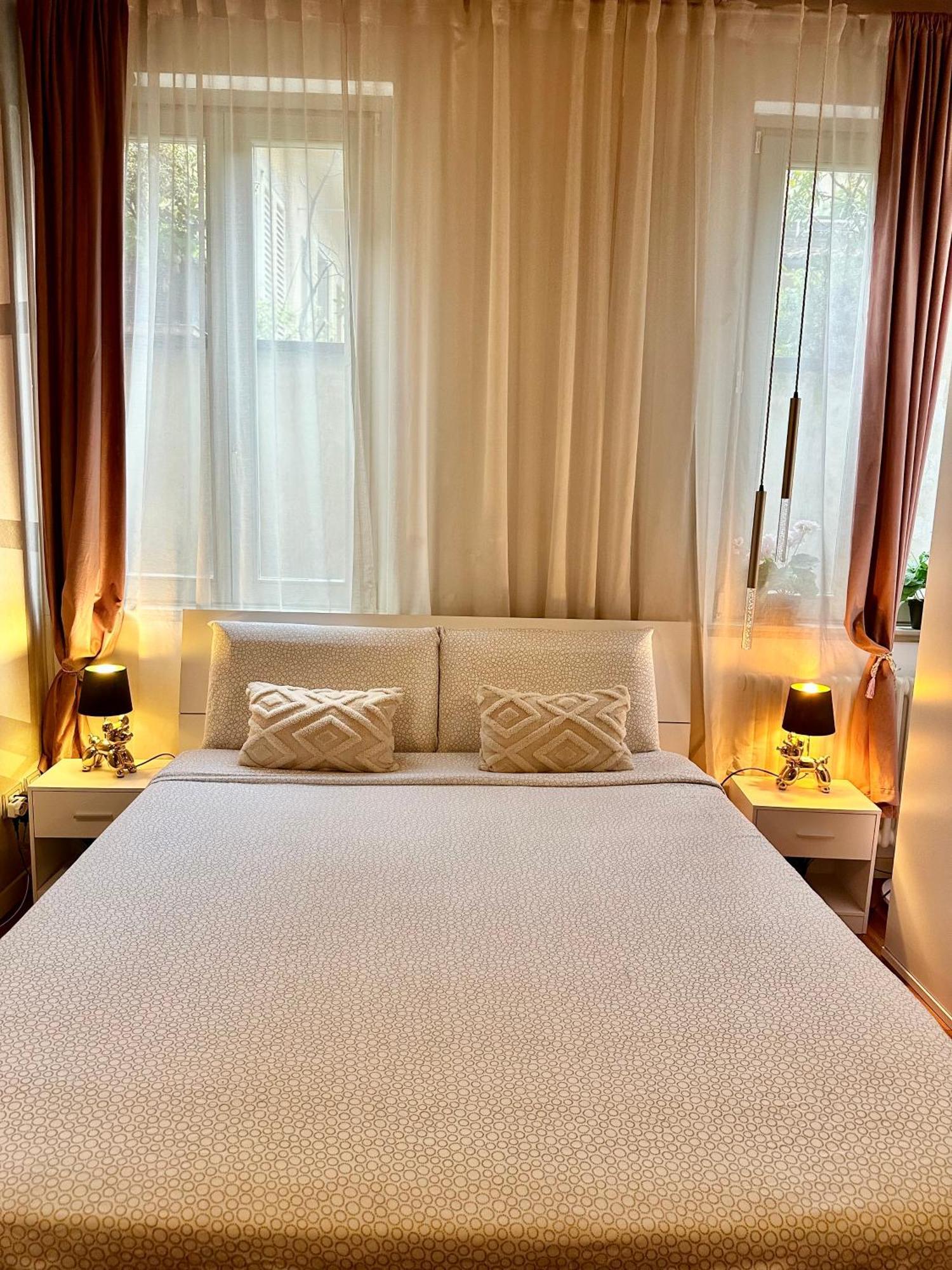Cozy Apartment Center Бергамо Екстериор снимка